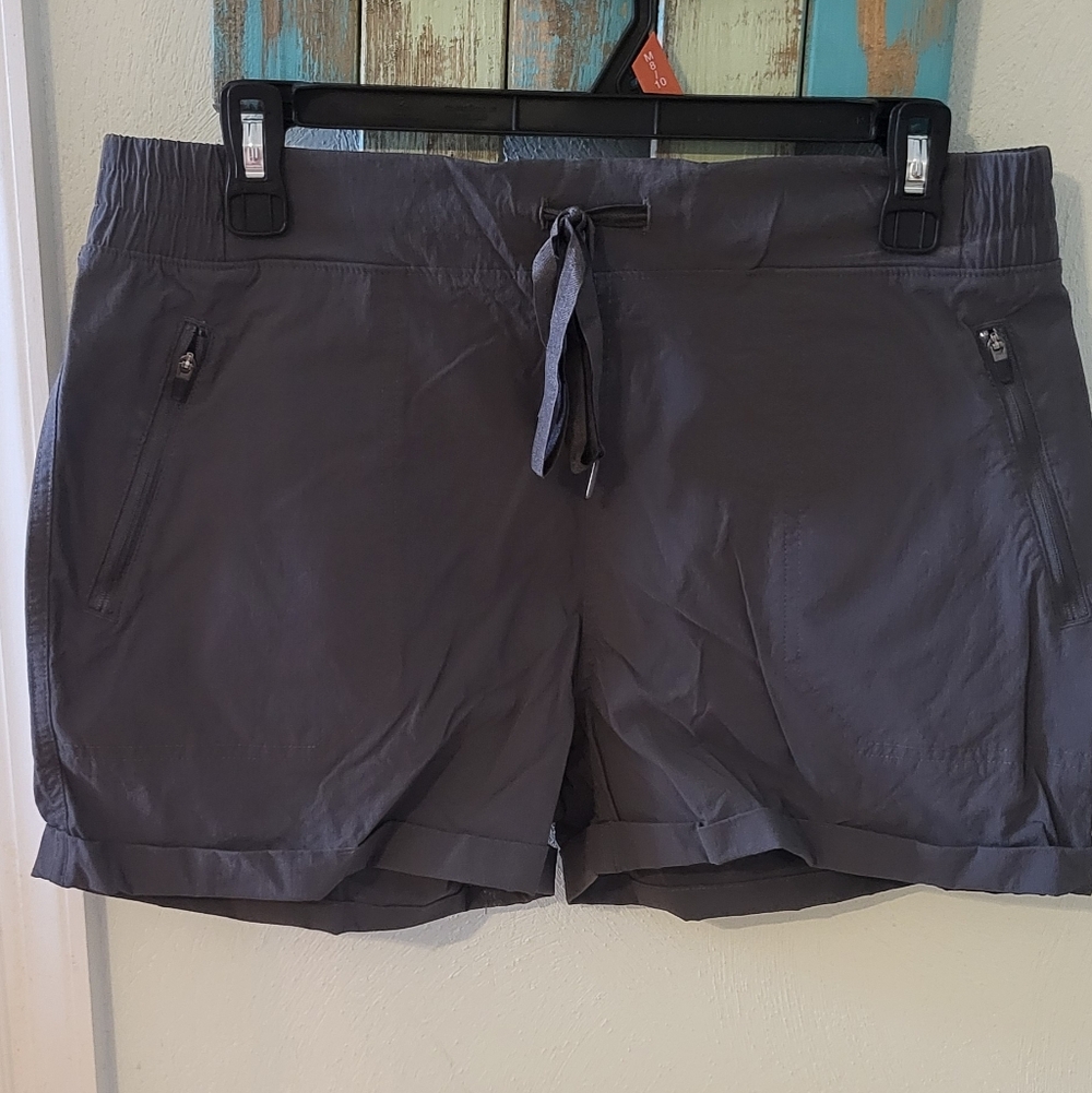 Marika Women's Charcoal Cargo Shorts